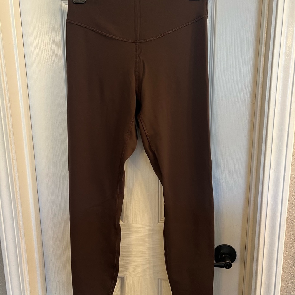 Wunder under SmoothCover high-rise tight 25 in. Size 8